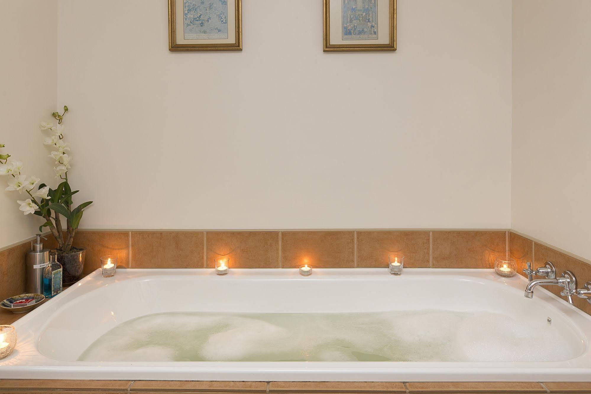 مبيت وإفطار Crystal Creek هيلكريست ماونتن فيو ريتريت المظهر الخارجي الصورة